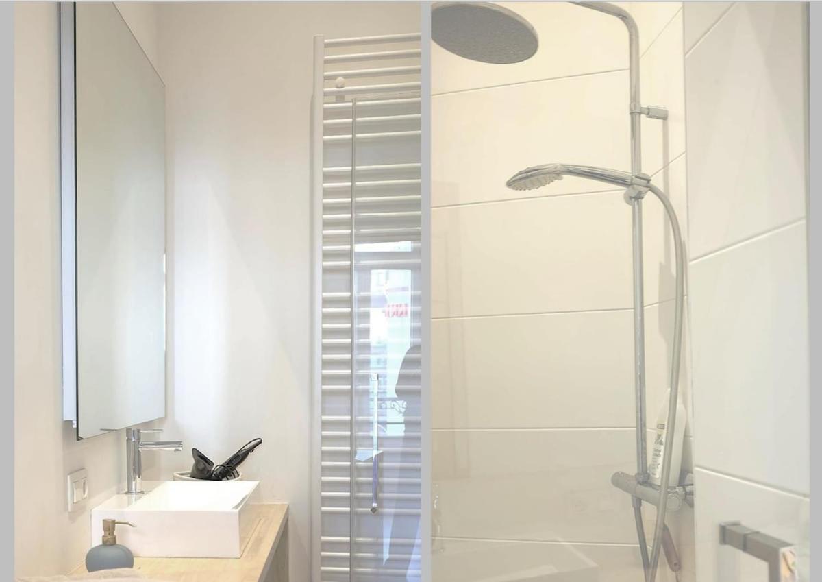 Charming With Cathedral View In On The 2th Floor Appartement Antwerpen