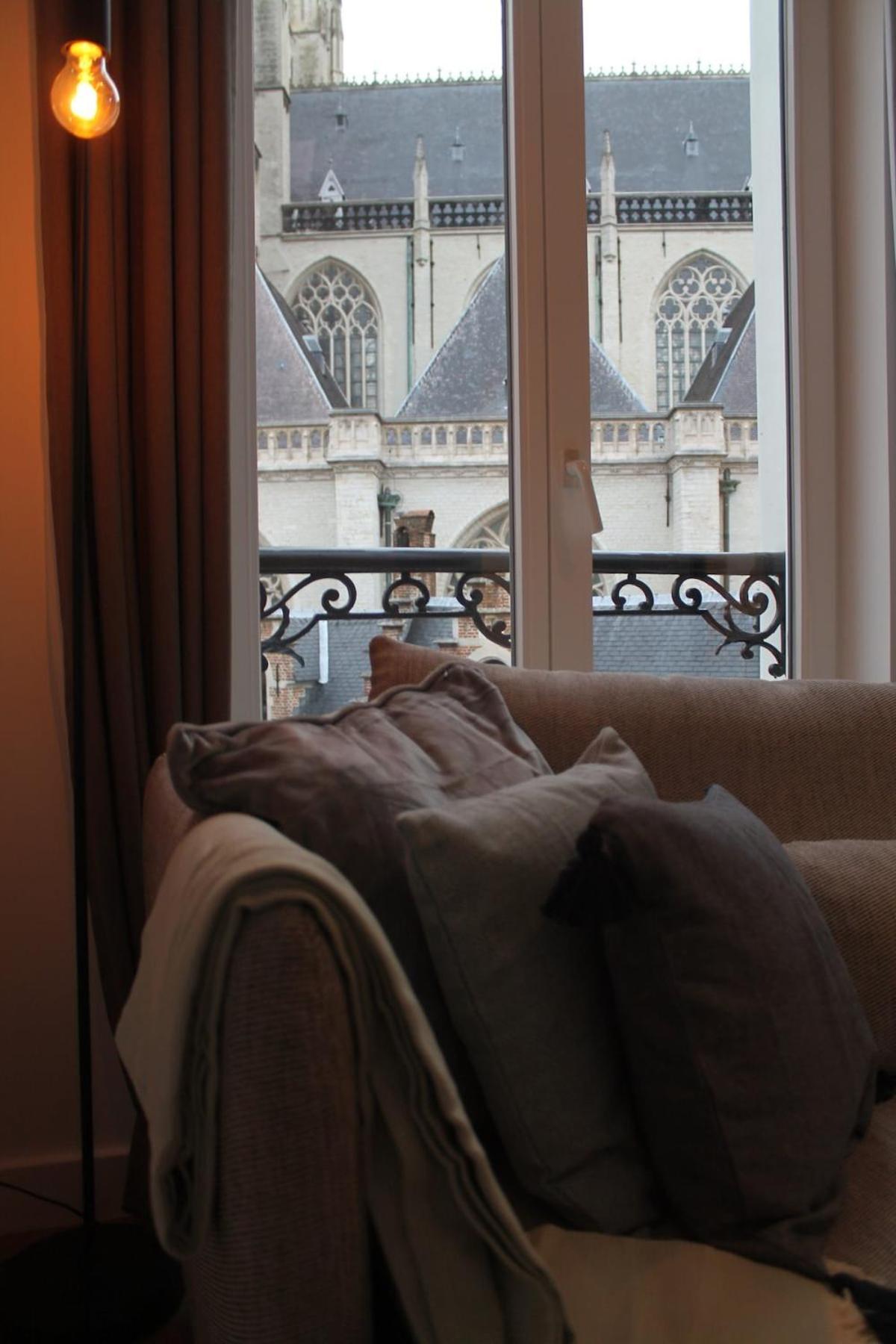 Appartement Charming With Cathedral View In On The 2th Floor Antwerpen